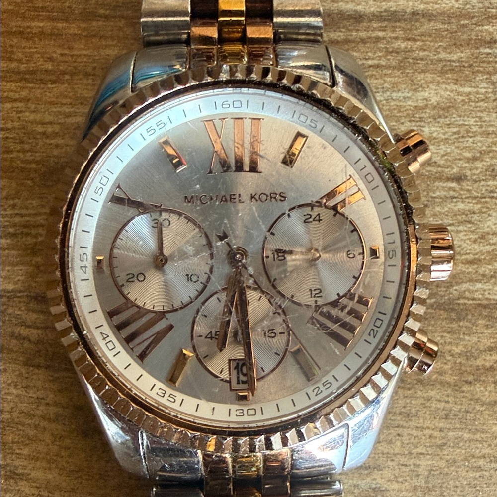 Michael Kors MK5735 Lexington Women's Watch - Picture 2 of 4